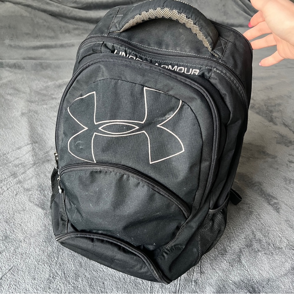 ✨Under Armour Black and Gray Men's Backpack